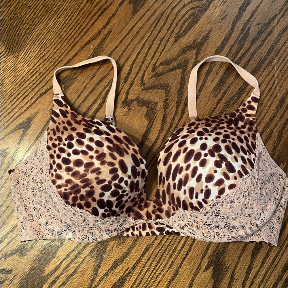 Victoria’s Secret push-up rhinestones Bra